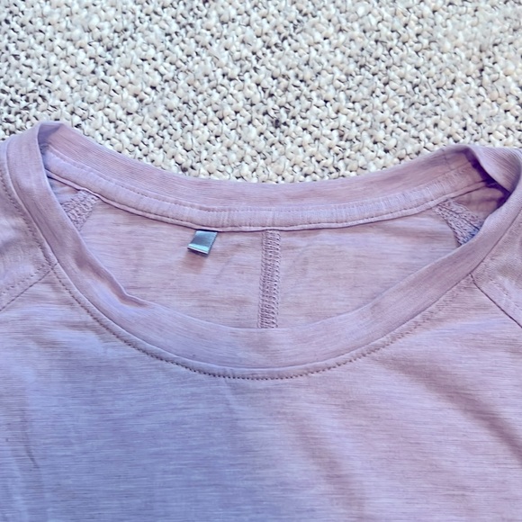 Under Armour Shirt Bundle - Picture 8 of 10